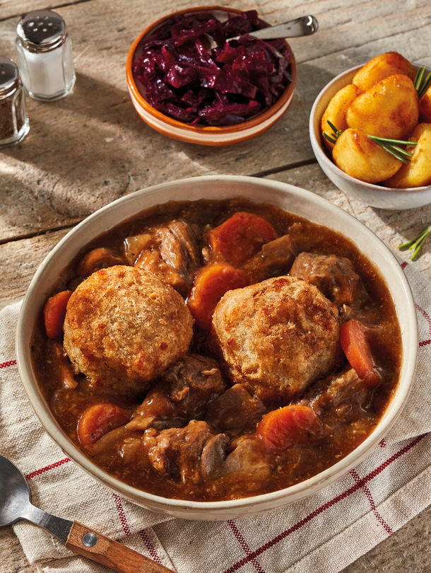 Steak in Ale with Cheese Cobblers 400g
